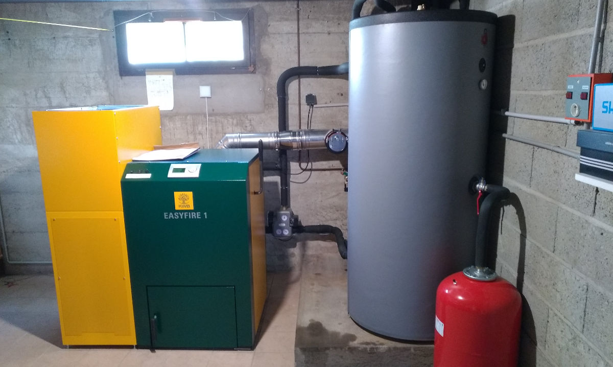 Installateur de poêles à granulés, chaudières à granulés et solutions solaires à Bréal sous Montfort
